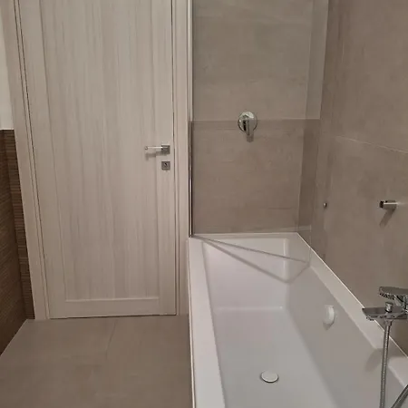 Centre Nhe Apartament *